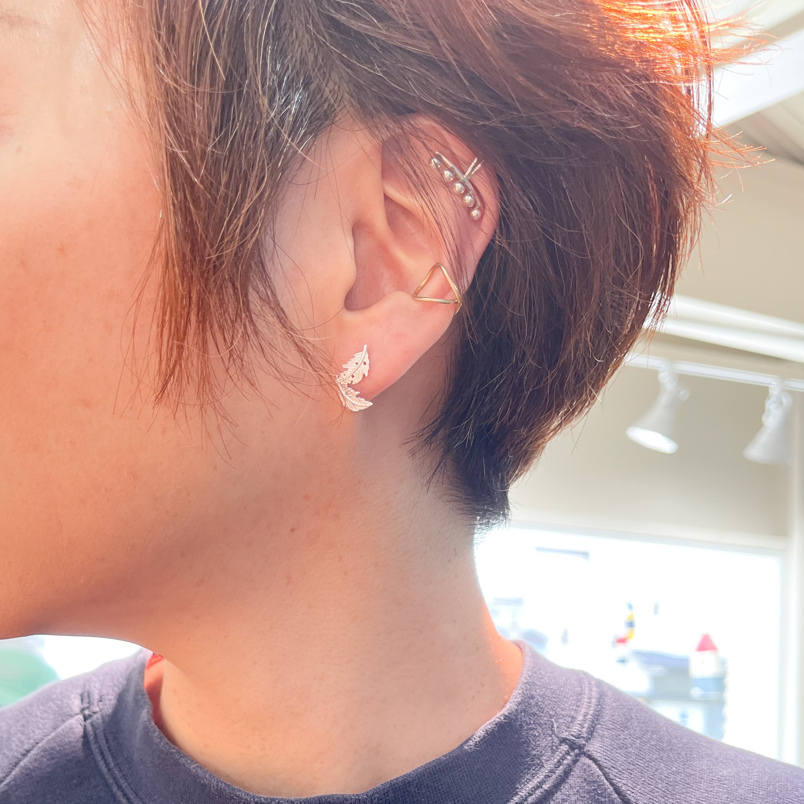 リトル フェザー スタッド ピアス | 鎌倉のシルバージュエリー