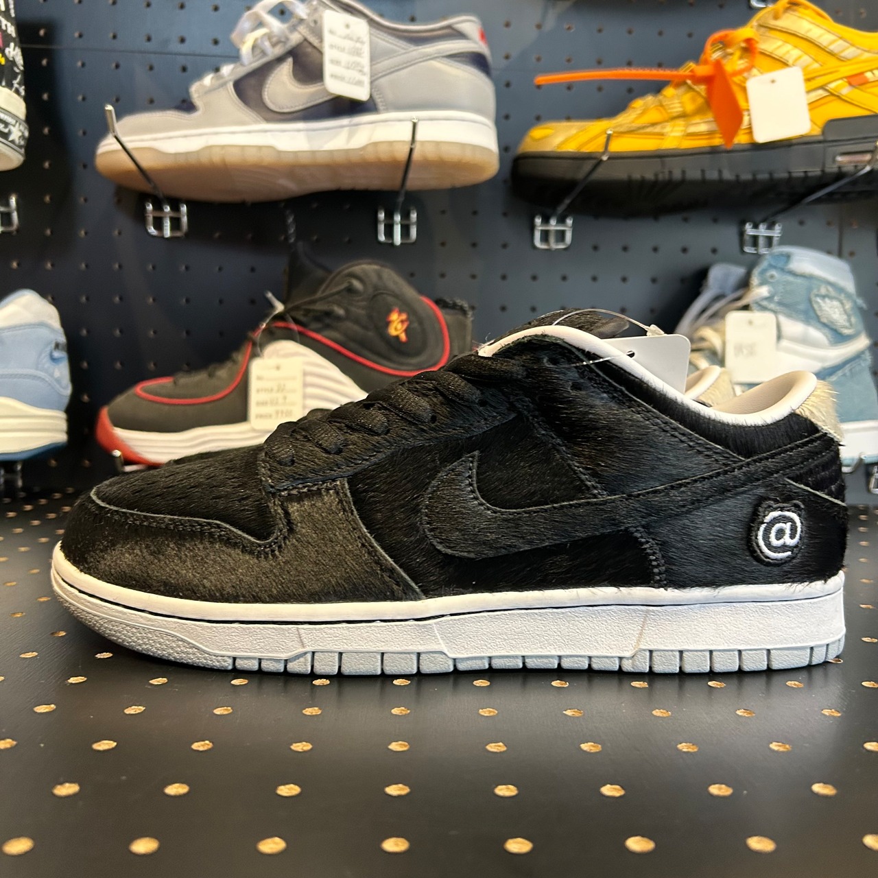 MEDICOM TOY × Nike SB Dunk Low OG QS "BE@RBRICK" US9/27cm