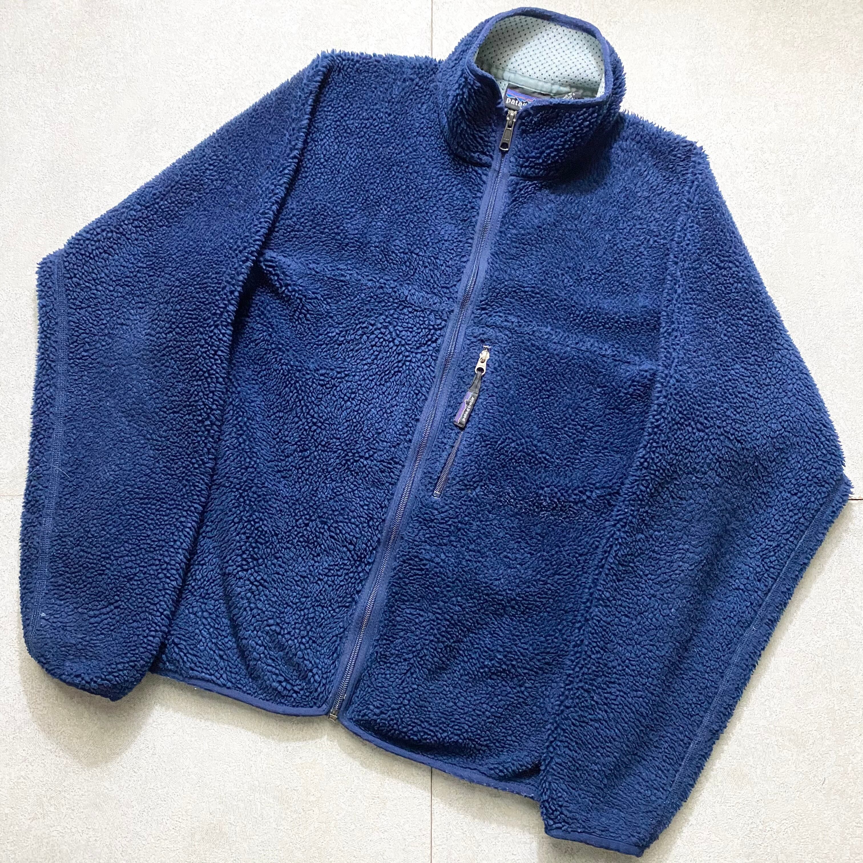 PATAGONIA navy color pile fleece “retro cardigan” made in U.S.A 