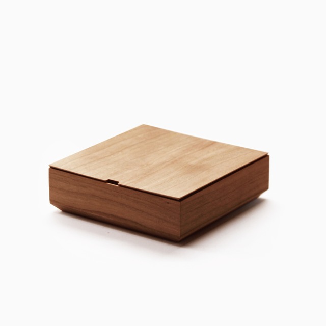 正方形SS [ブラックチェリー] / 増田の桐箱