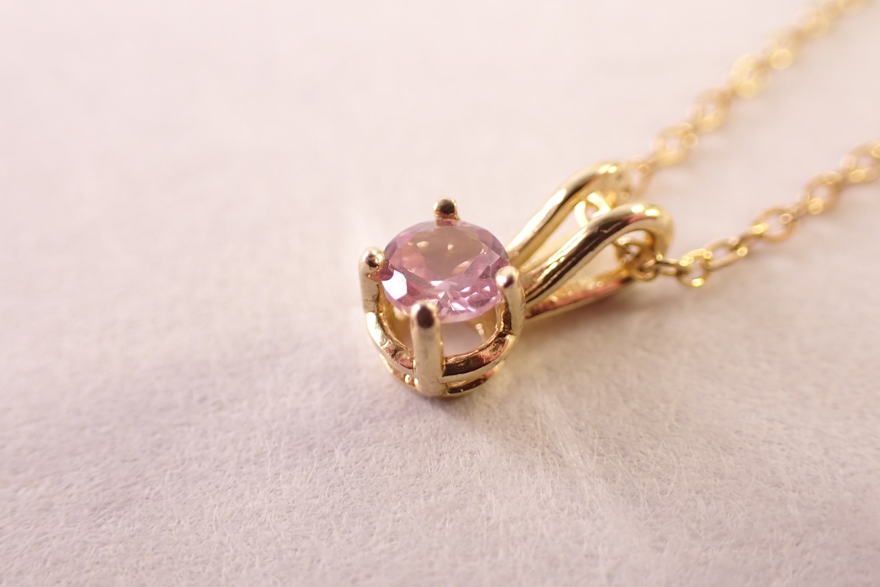 ドラゴンガーネットネックレス　0.26ct [D12‐174]