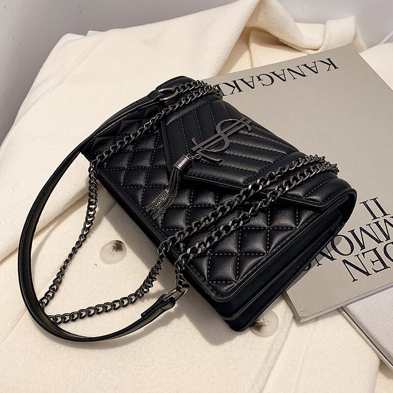 チェーン オータムウィンタースタイル 秋物 冬物 スクウェア メッセンジャーバッグ 手作りハンドバック98807712089