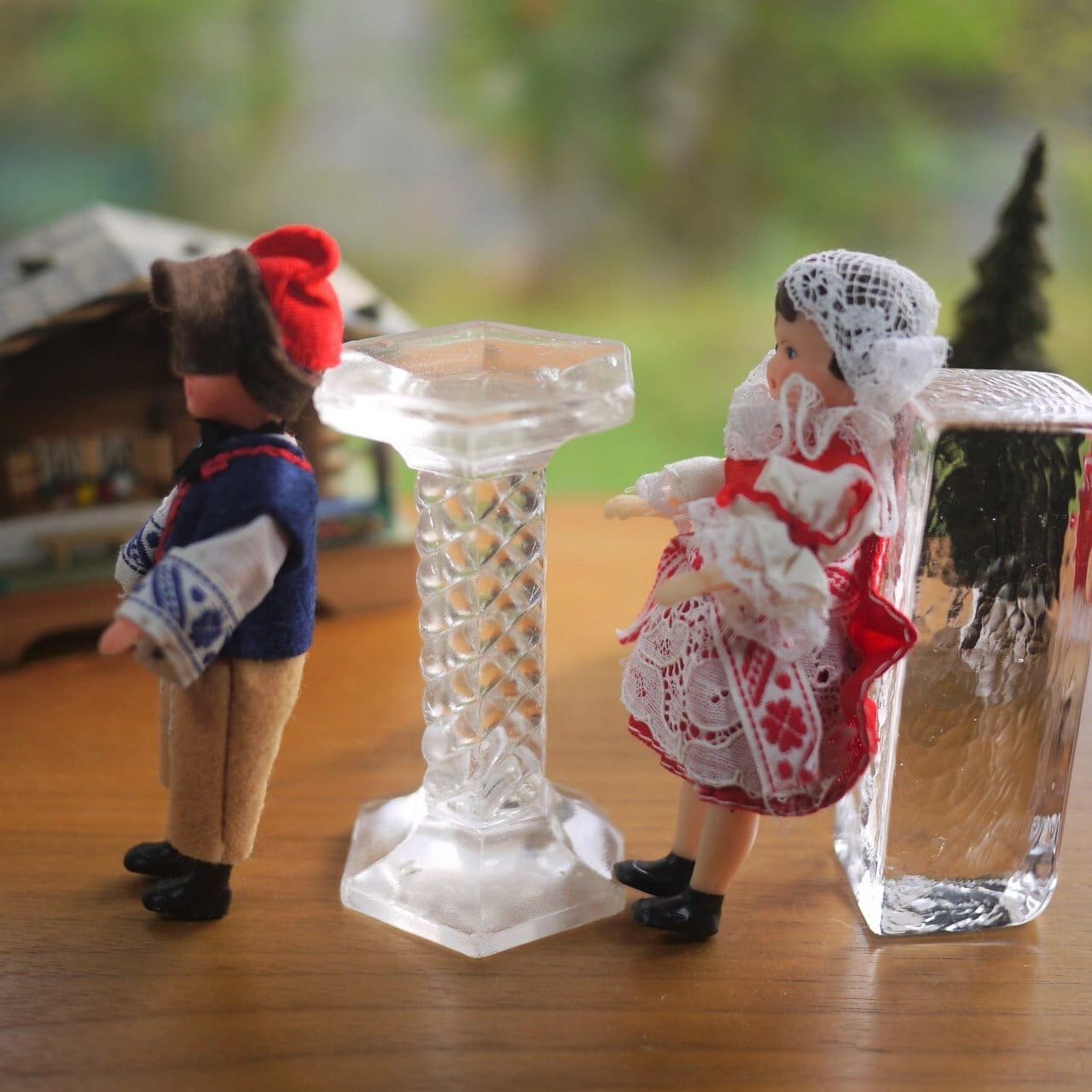 民族衣装ペア人形 チェコ | こりすのパン屋Base店 （世界の蚤の市