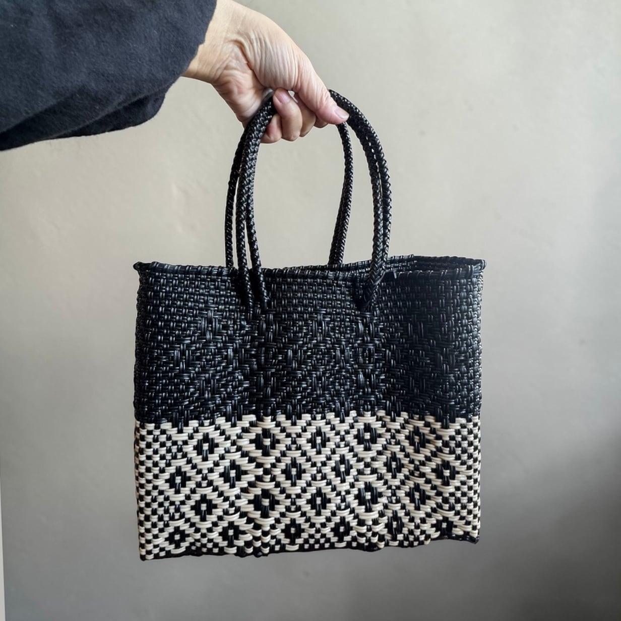 メキシコ製・手編みのメルカドバッグ(S)