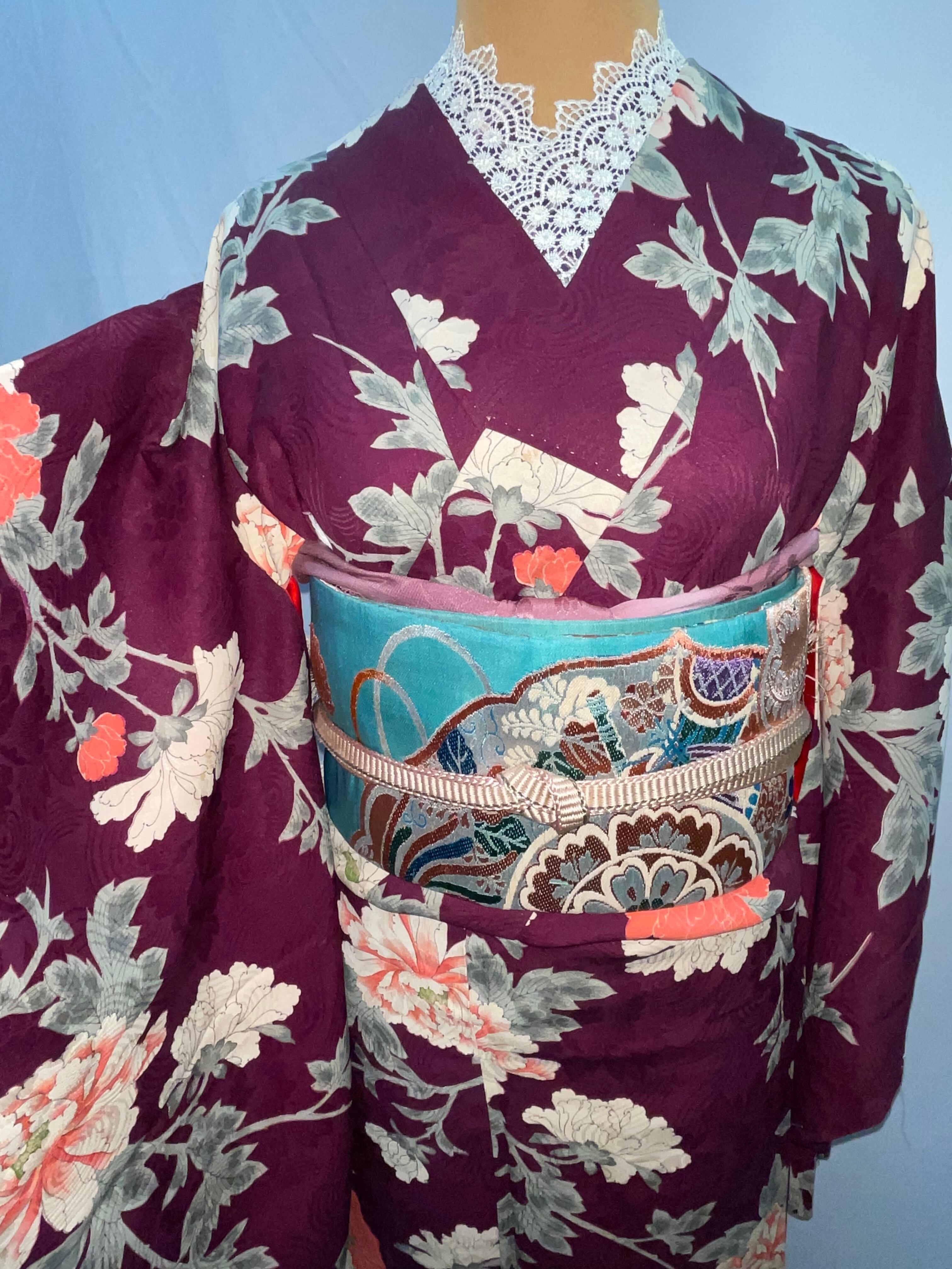 アンティーク着物 紫 牡丹 | アンティーク着物 侘びすけ wabisuke モダン おしゃれな着物コーデ 大人の着物 powered by BASE