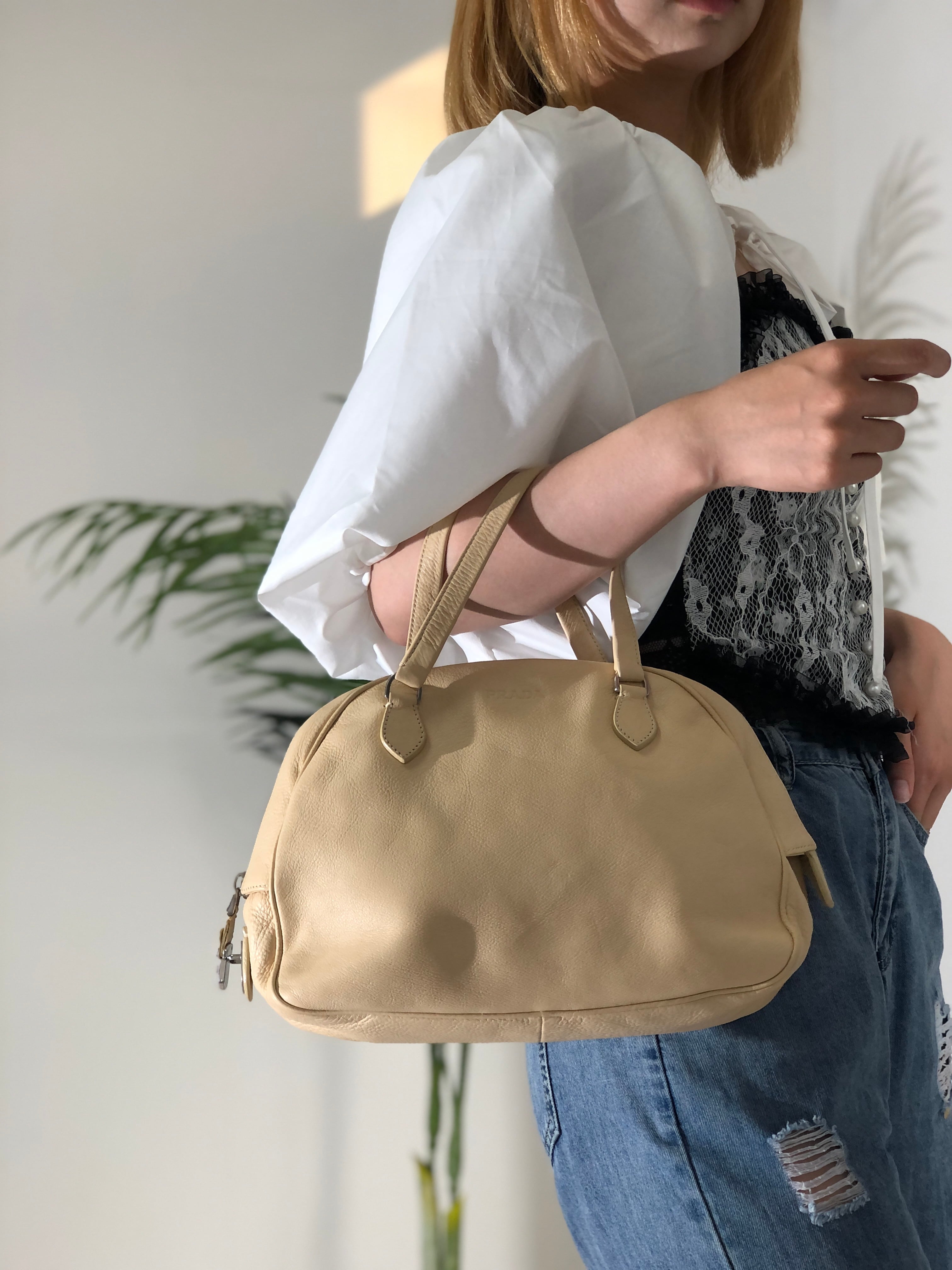 PRADA プラダ ロゴ エンボスレザー ミニボストン ロック PRADA プラダ ロゴ エンボスレザー ミニボストン ロック