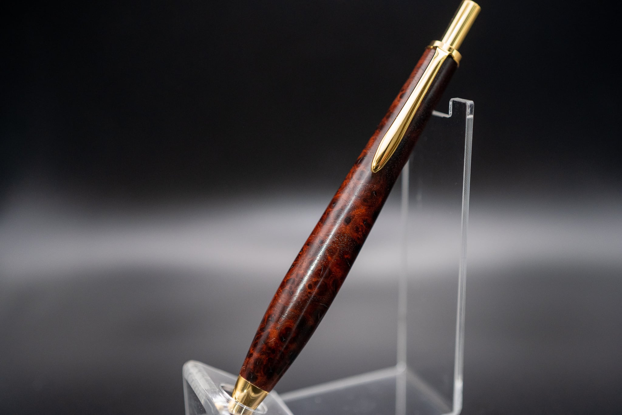 金杢犀　極上花梨瘤杢　万年筆 朱色の銘木】 本花梨瘤杢極上 gold MP | 木軸ペン工房 金杢犀