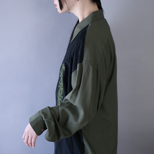 "刺繍" bi-color switching design loose silhouette shirt