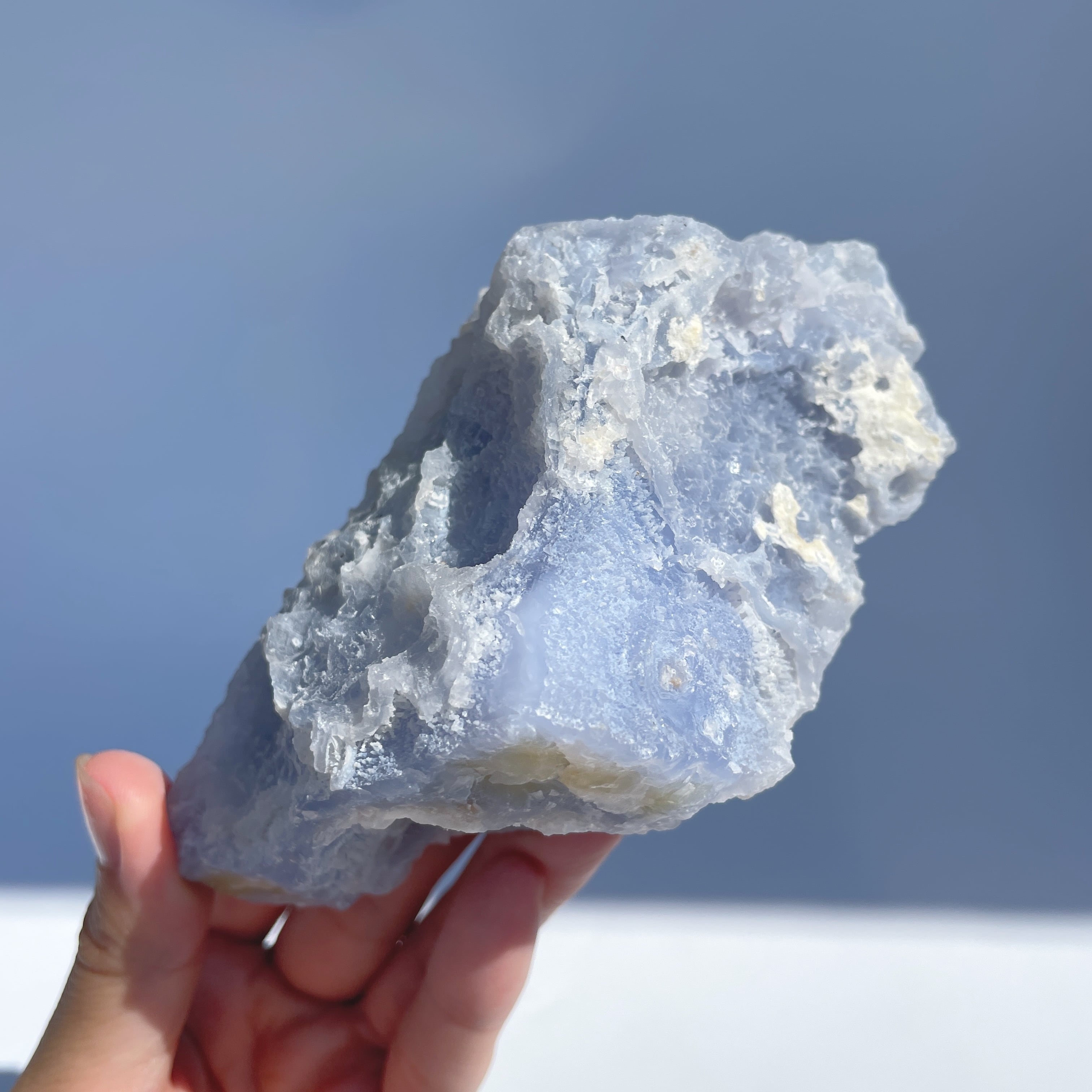 ブルーカルセドニー 原石35◇ Blue Chalcedony ◇天然石・鉱物