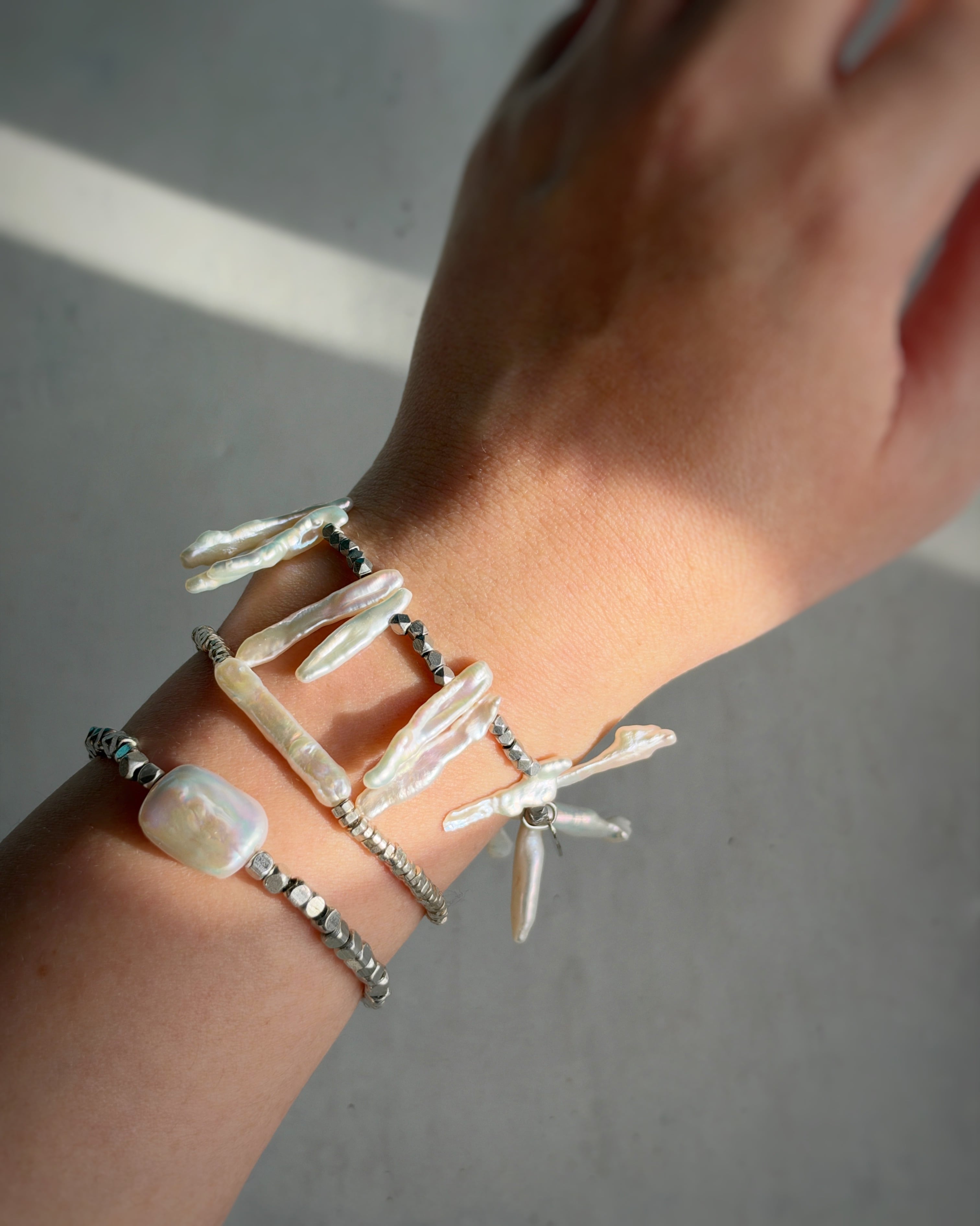 metal & stone bracelet(淡水パールA)