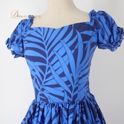 フラダンス 衣装 ワンピース ドレス ブルー系 ハワイアンプリント アロハ フラ ダンス レッスン 練習 フリル かわいい おしゃれ 華やか 鮮やか 上品 大人っぽい 植物柄 花柄 ホワイト系 ネイビー系 青 白 紺 カジュアル 夏用 きれいめ