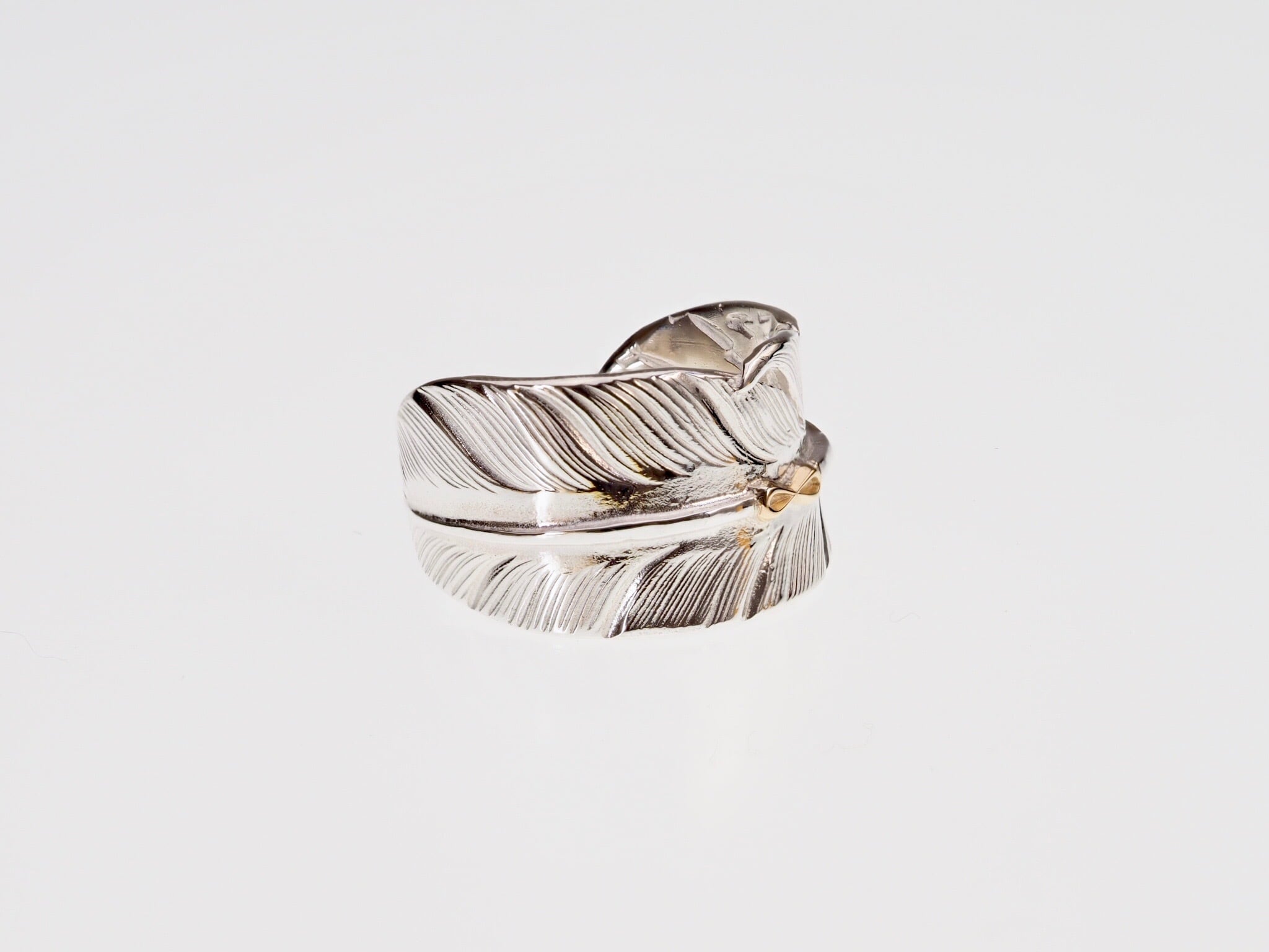 ※専用　フェザーリング　メタル付き　シルバー　18k R-016 K18マーク付きスタンプフェザーリング Middle | WAKAN