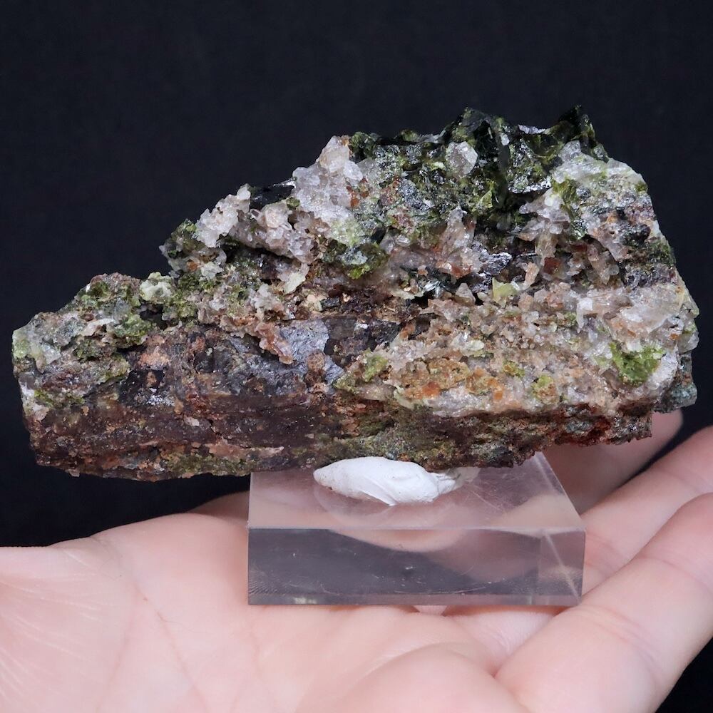 エピドート 緑簾石 クォーツ水晶 150g EPD063 原石 鉱物 天然石 エピドート 緑簾石 クォーツ水晶 150g EPD063 原石 鉱物 天然石