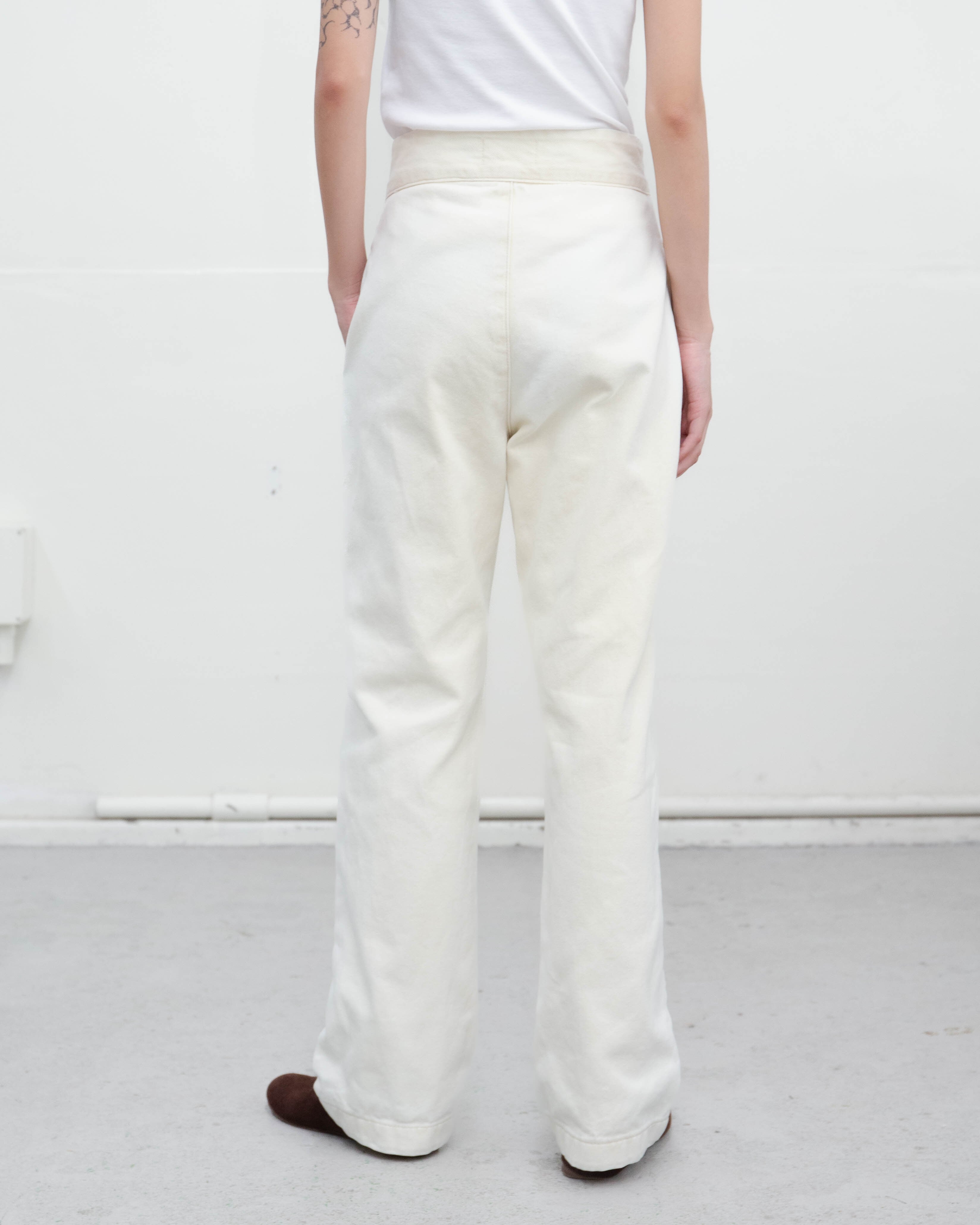 CHANEL ホワイト ストレートパンツ CHANEL - cotton twill wide straight trousers from 2018 | LUIK FINN