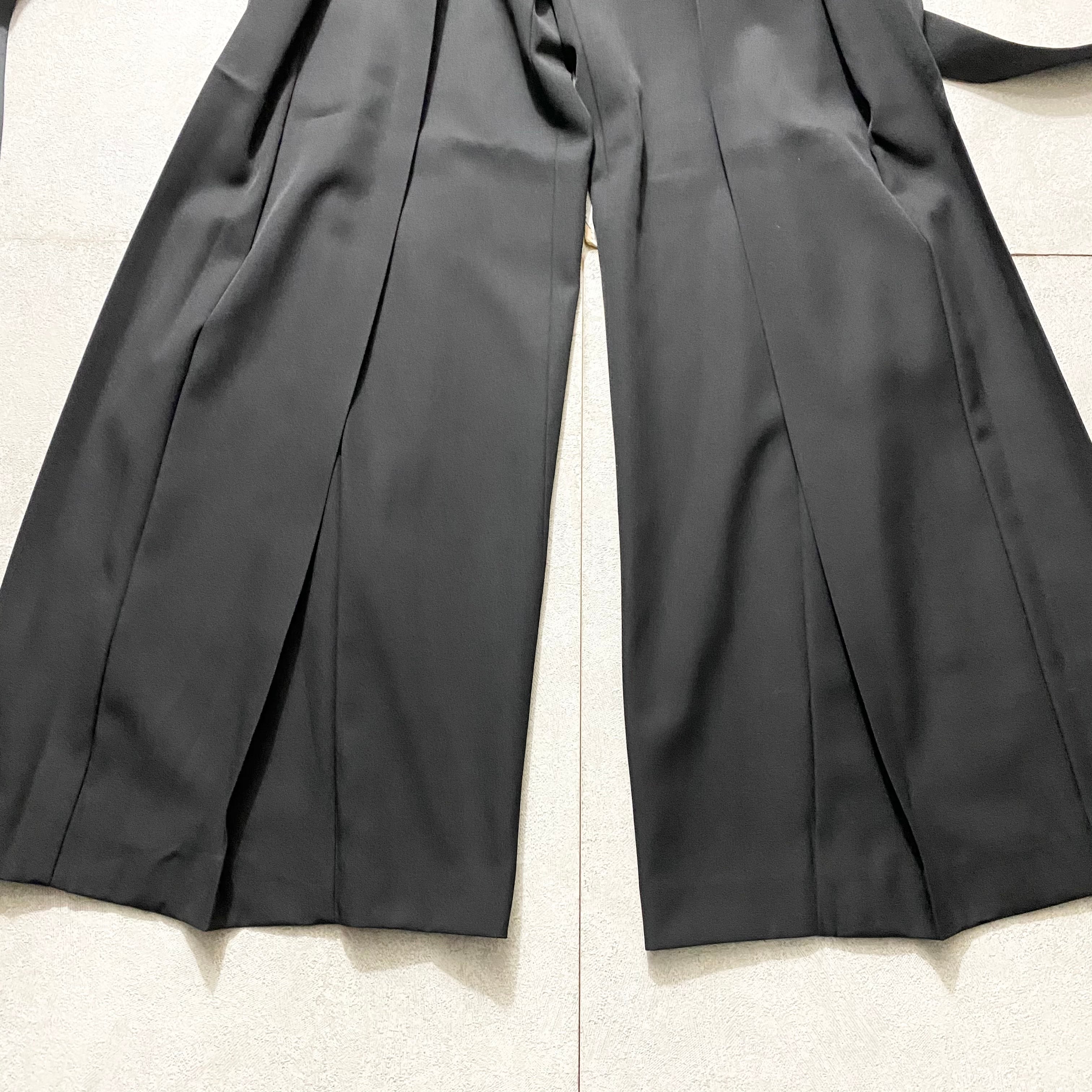 SAINT LAURENT PARIS pleated black “hakama” pants | NOIR ONLINE