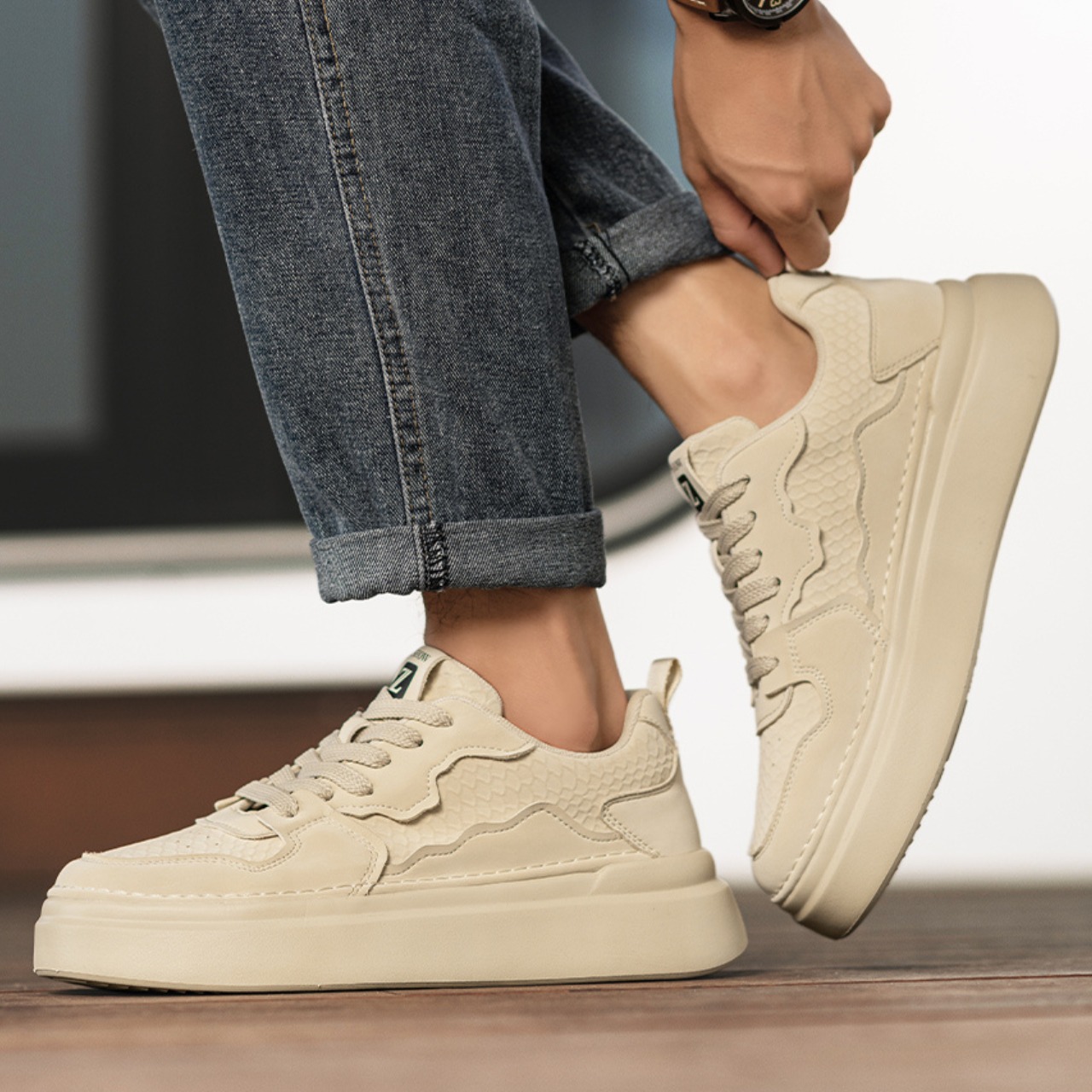 ラウンドトゥスニーカー af0170