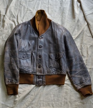 30's Vintage sheepskin leather jacket