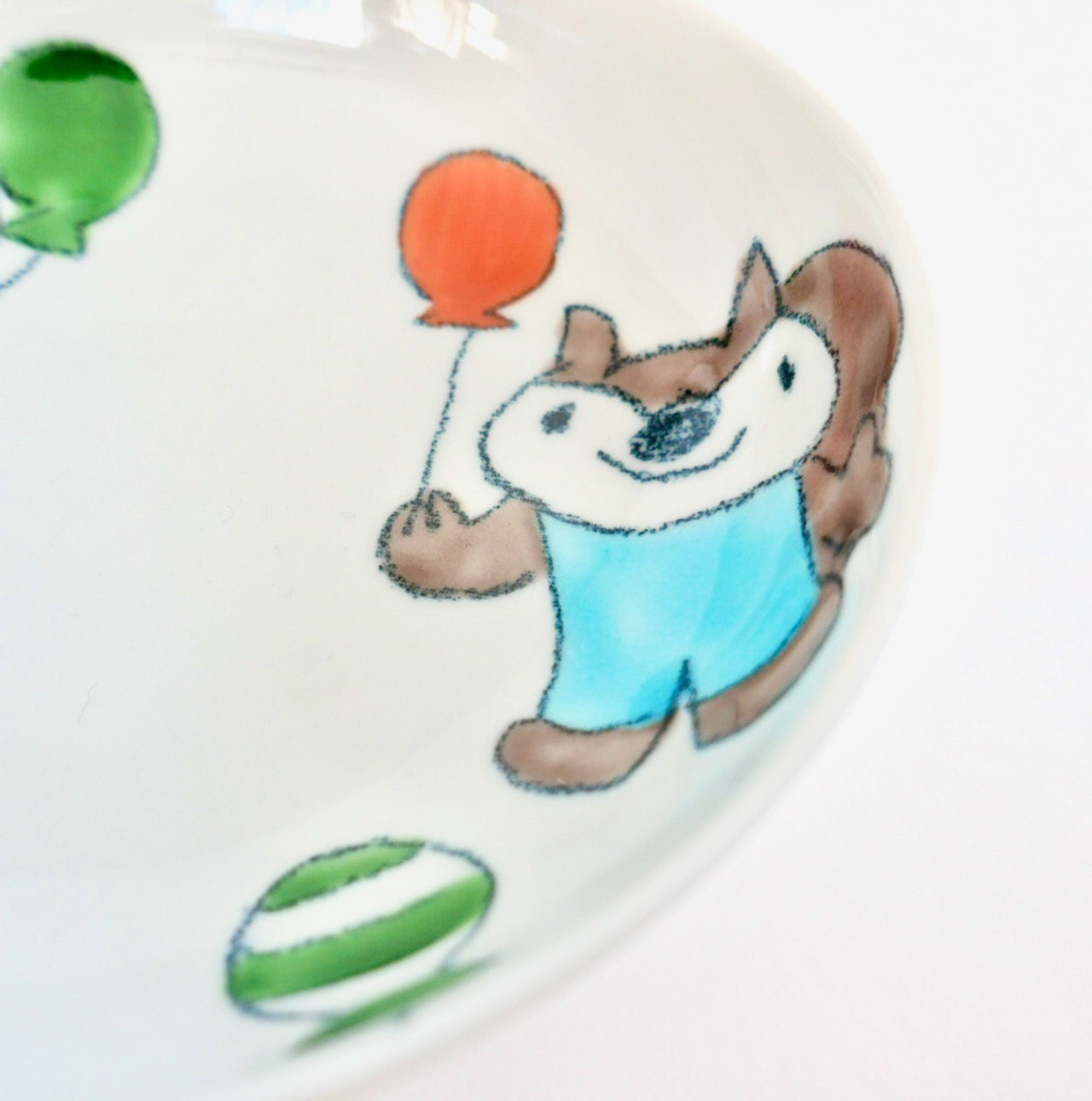 村田菜穂美　楕円中ボウル「うさちゃんこりすちゃん」[ 2104130001208 ]