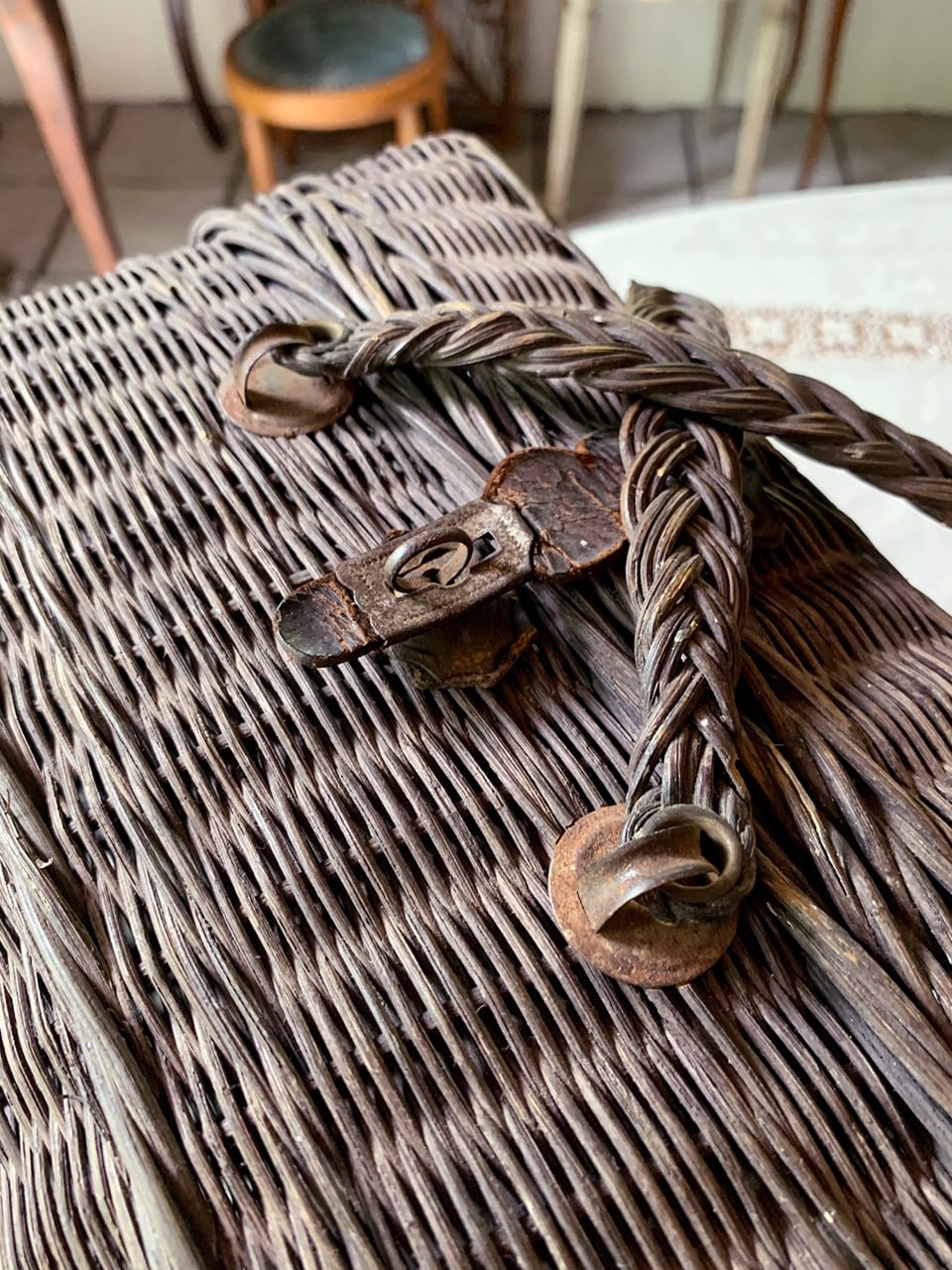 黒パニエ スクエア型 | Brocante de La Cocotte （フランス