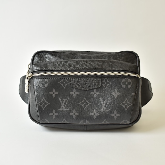 LOUIS VUITTON ルイヴィトン モノグラムエクリプス バムバッグアウトドア ショルダーバッグ M30245 ブラック LOUIS VUITTON ルイヴィトン モノグラムエクリプス バムバッグアウトドア ショルダーバッグ M30245 ブラック