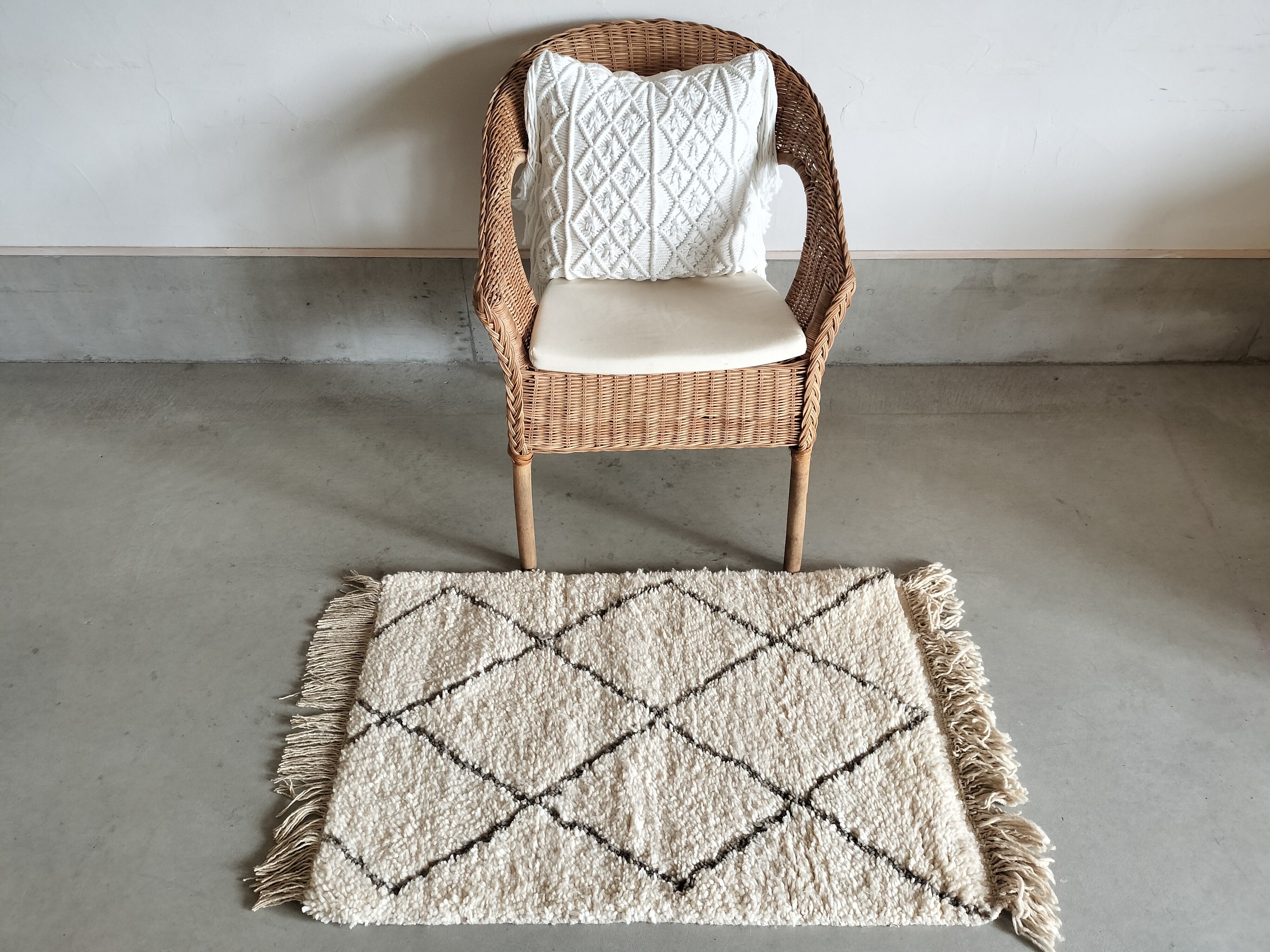 新品/アイボリーベースダイヤ柄平織りマゼンタピンク　ベニワレンNo.614 新品/アイボリーベースダイヤ柄平織りマゼンタピンクベニワレンNo.614