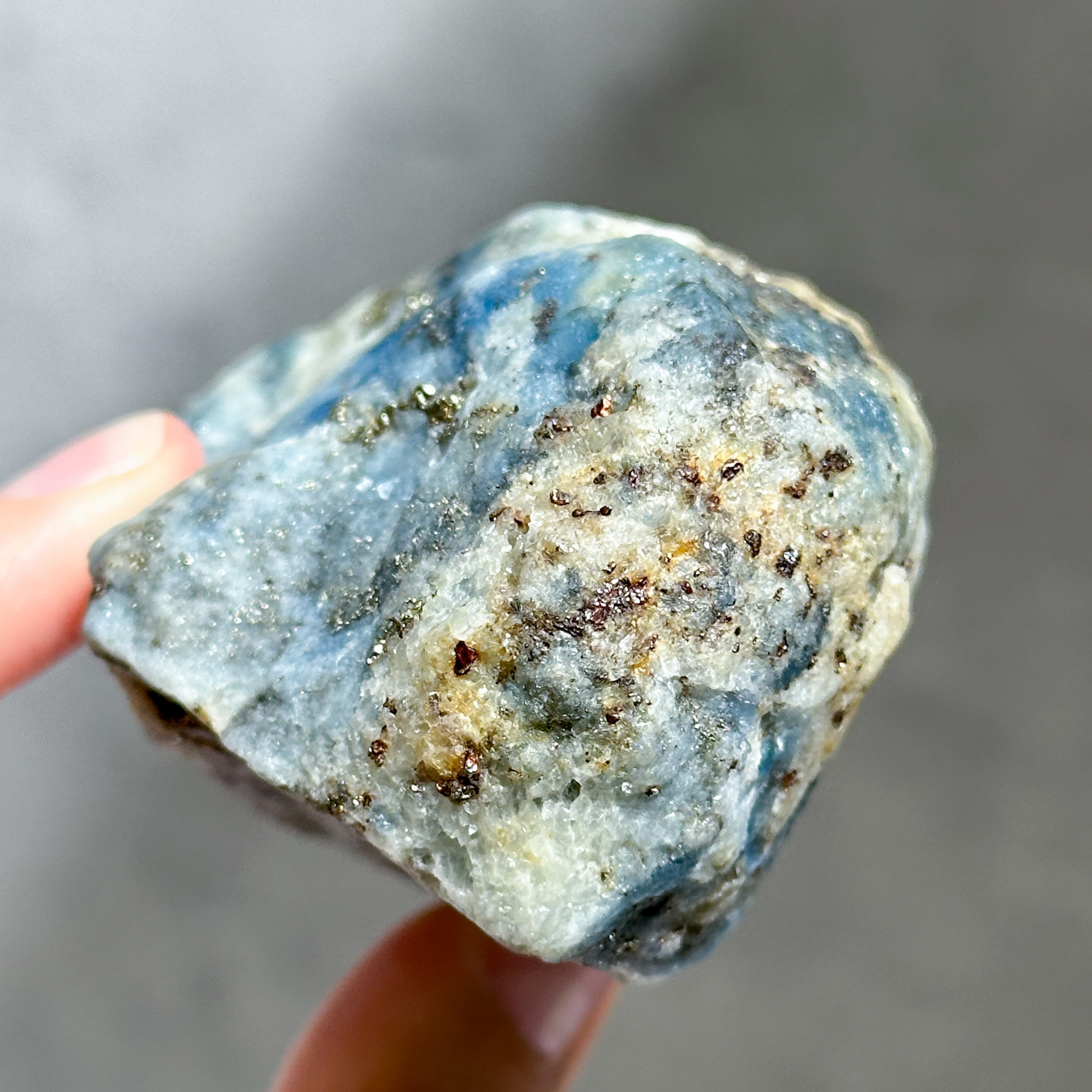 蛍光◎アフガナイト 原石75◇Afghanite◇ 天然石・鉱物