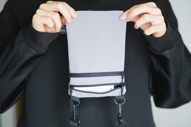 Sand Stone｜パスポートケース