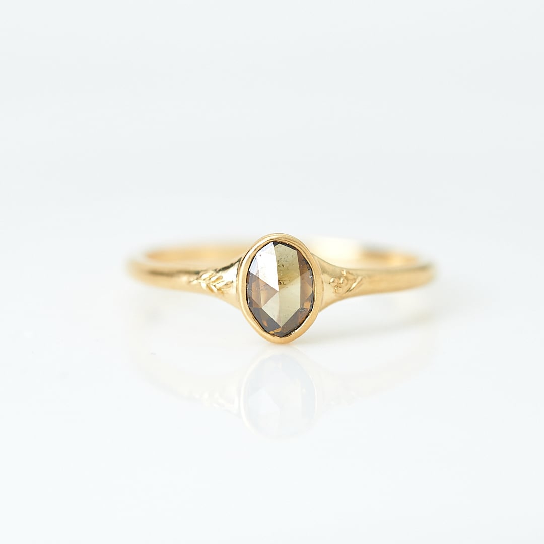 ナチュラルダイヤモンド カーキ K18YG リング