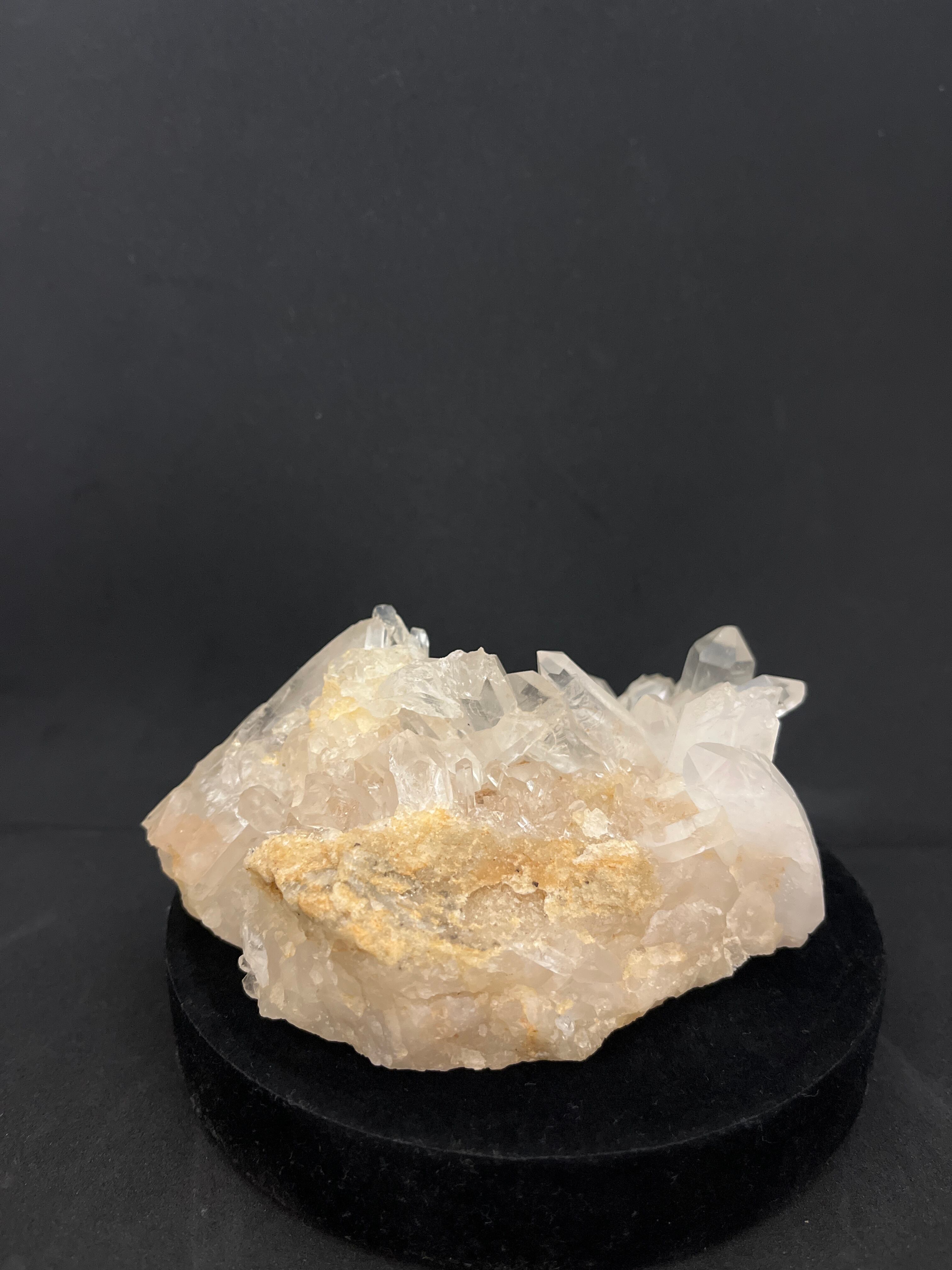 水晶クラスター 母岩付き 11cm×8.5cm | Stones Aztarino