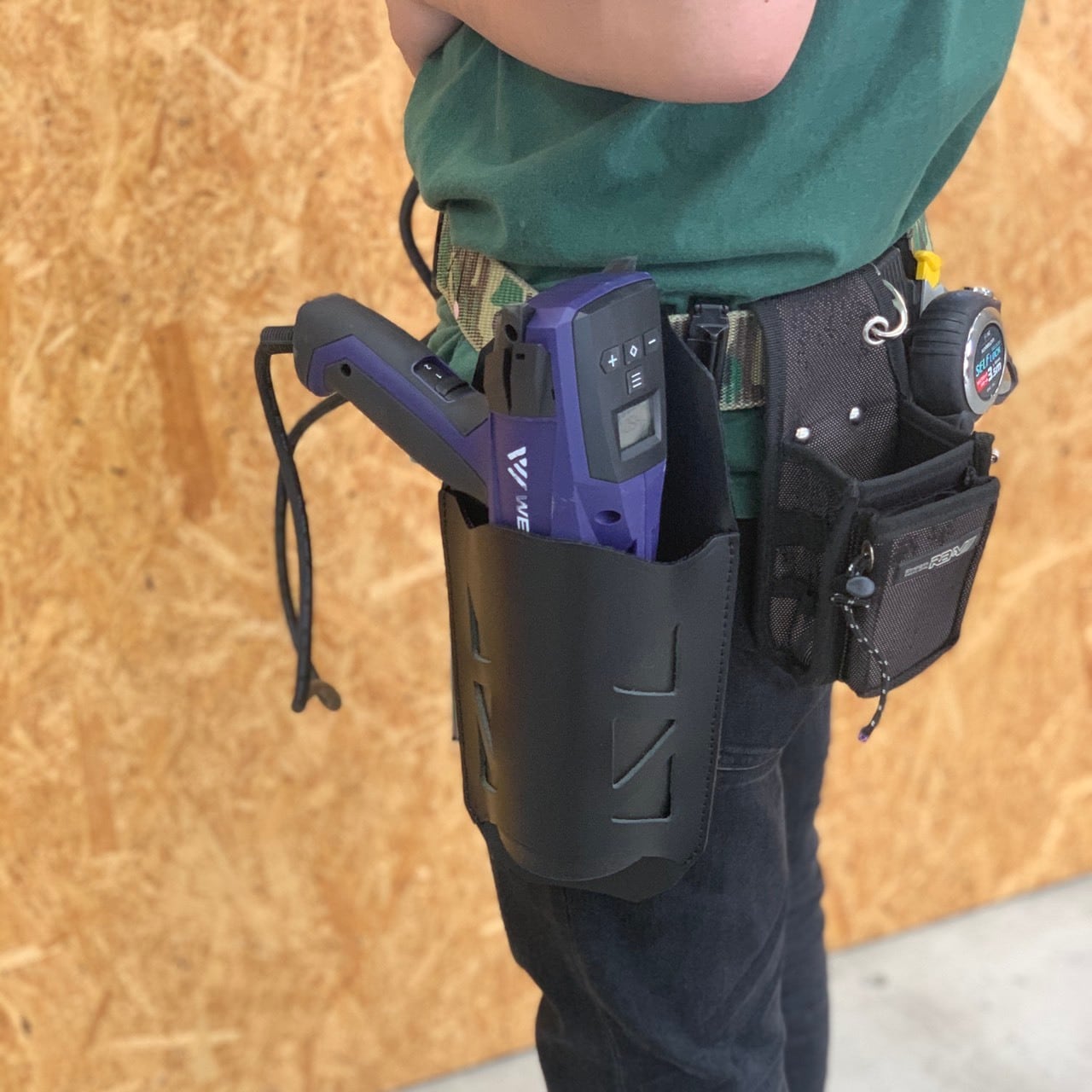 牛革製SAA二丁拳銃早撃ちウエスタンホルスター、ガンベルト メタルライニング仕様 メタルライニング ファストドロウ競技用ホルスター、ガンベルト