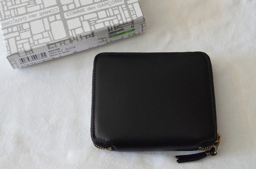 COMME des GARCONS CLASSIC PLAIN
