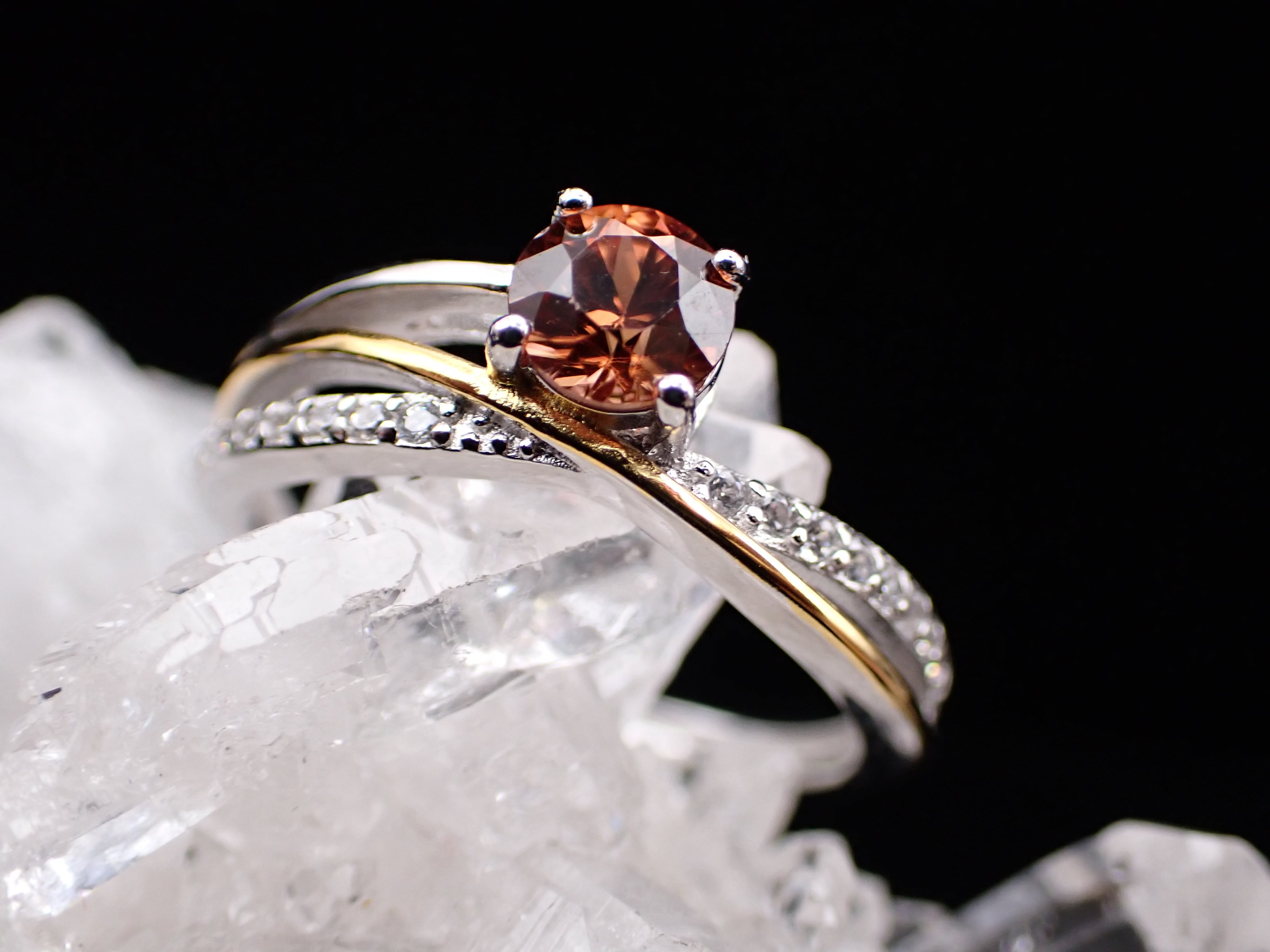 小さな宝石店 R.made（あーるめいど）