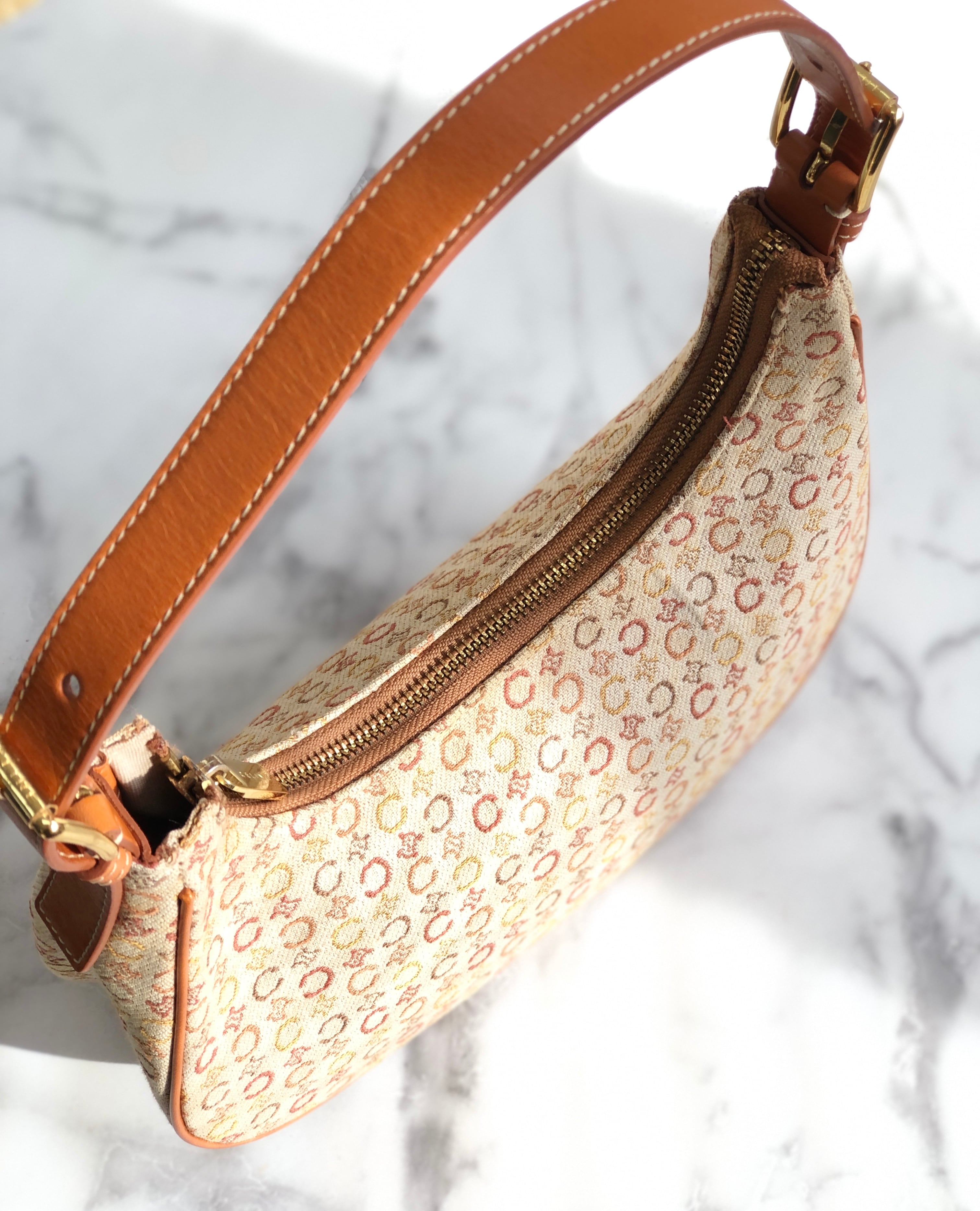 CELINE セリーヌ Cマカダム ジャガード AVA ホーボー ショルダー CELINE セリーヌ Cマカダム ジャガード AVA ホーボー ショルダー