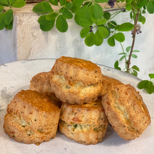 SCONE FROMAGE HERBES スコーンフロマージュエルブ 画像