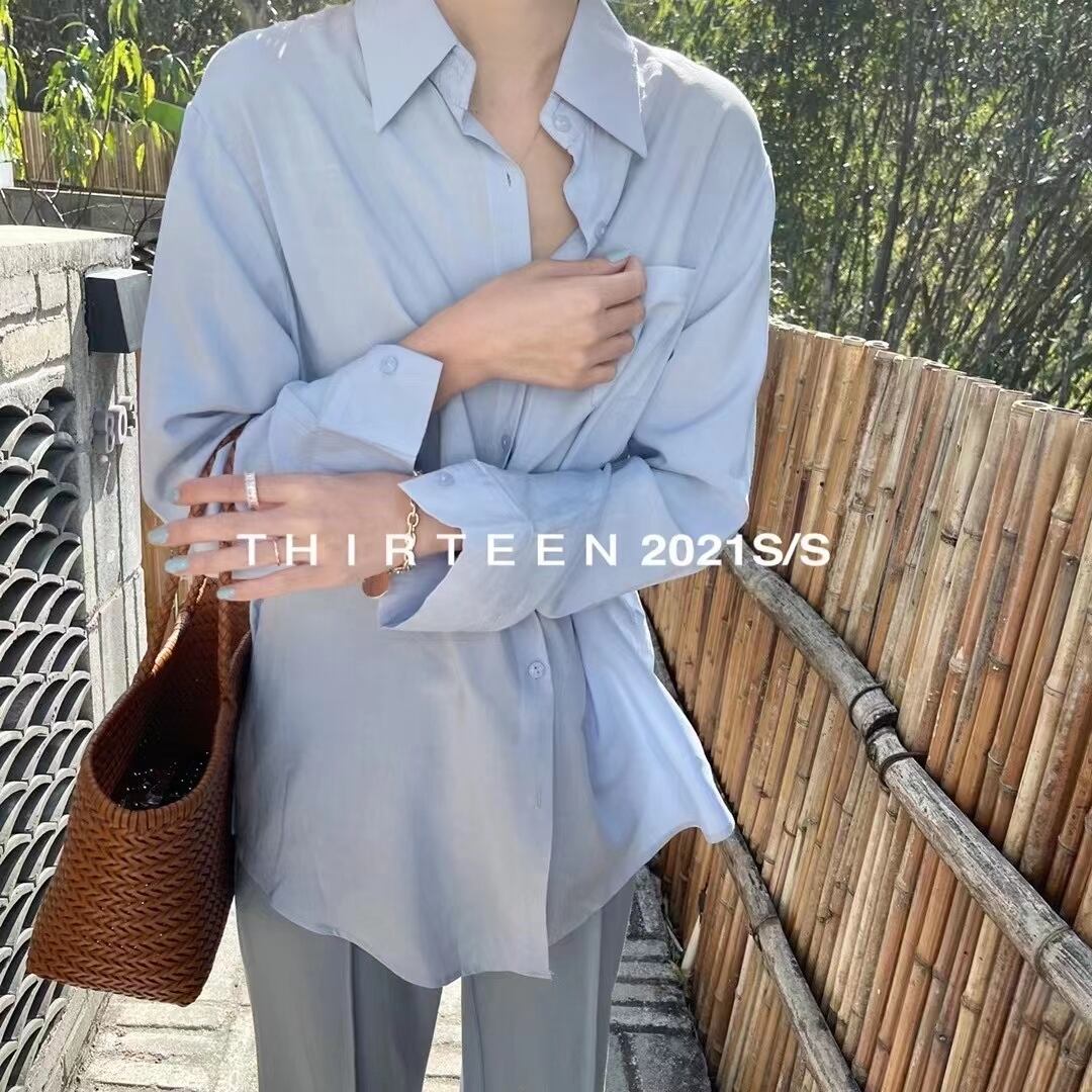 オーバーサイズ　シンプルシャツ　AJ2205-623