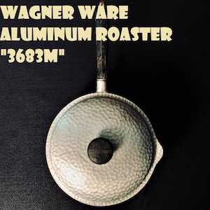 ワグナーウェア 3683M ビンテージ アルミ製ロースター ハンマード加工 ウッドハンドル WAGNER WARE アメリカ製 USA 1940～50年代 希少モデル