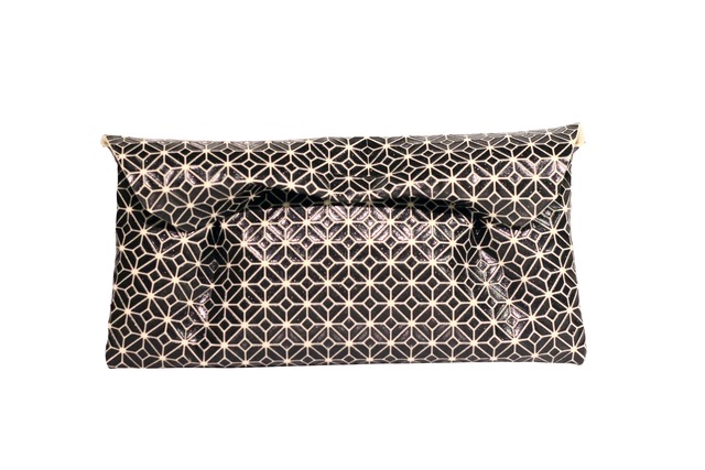 FUKUSA CLUTCH／BLACK WHITE