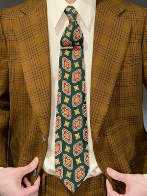 vintage pattern silk necktie / green