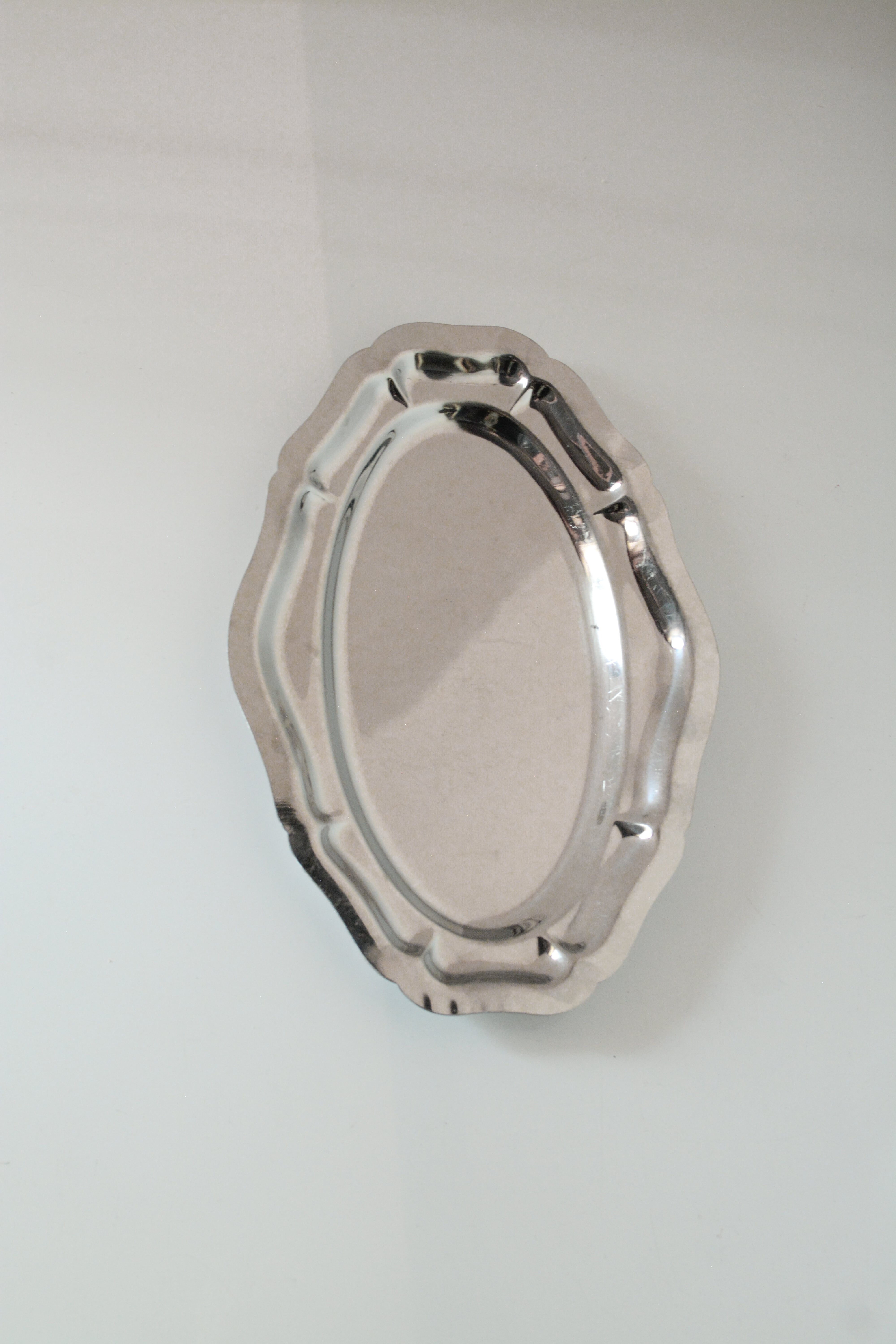 vintage oval tray Contour