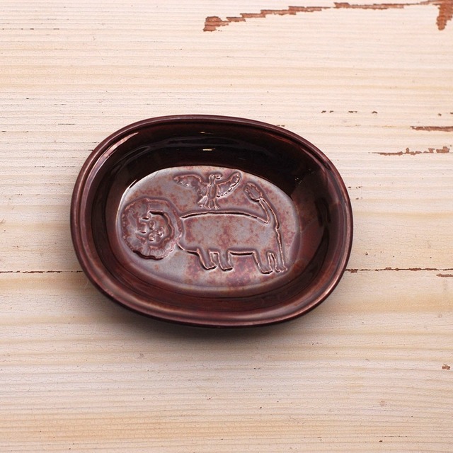 【トラネコボンボン 】オーバル豆皿「ライオン・ベージュ」