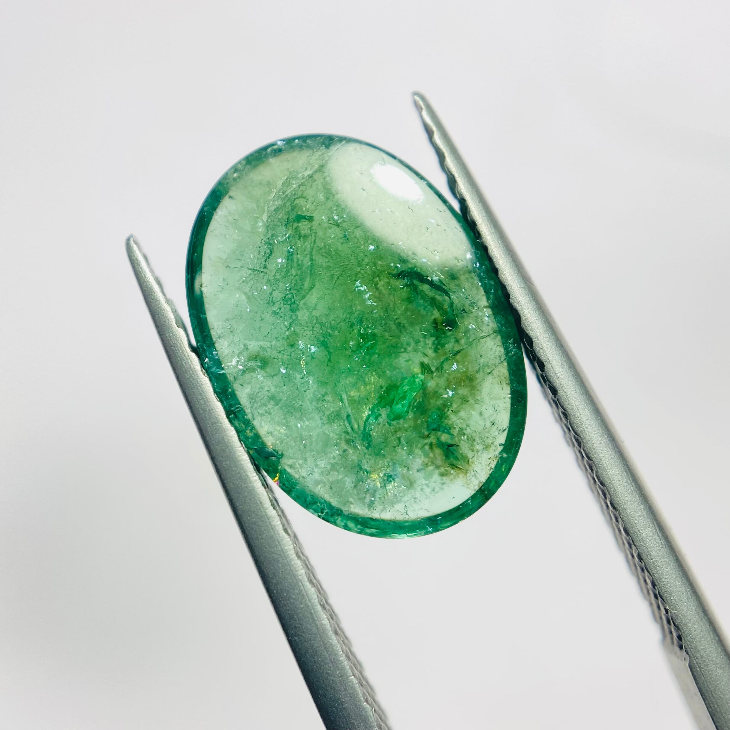 森と精霊　イリデッセンス入りトルマリン