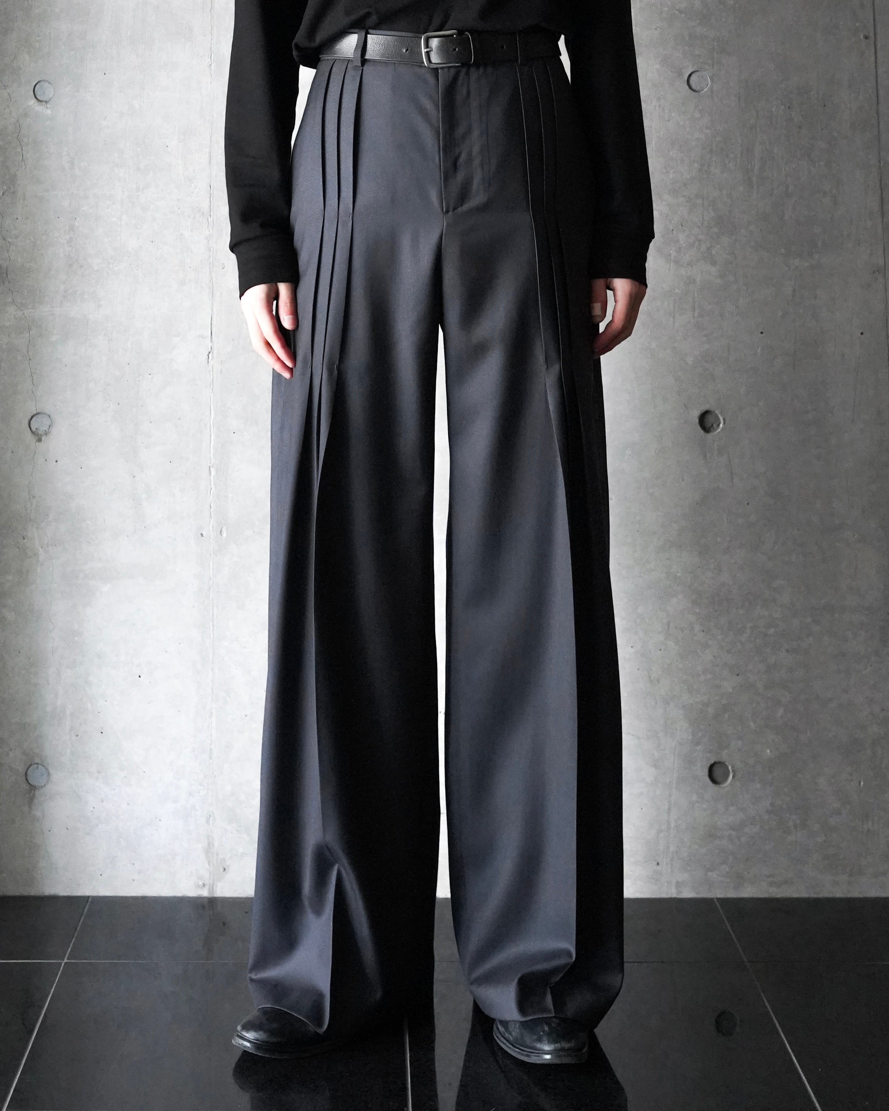 NEU_IN SS26 Pleated trousers | hypeofficial