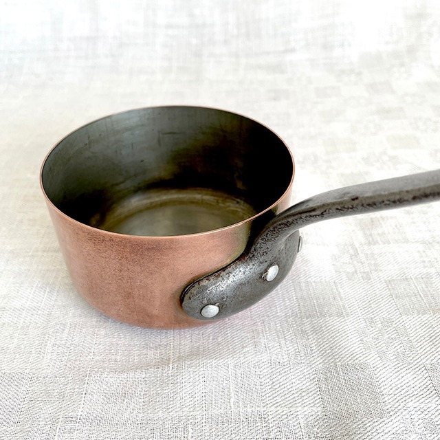 銅鍋　銅片手鍋　直径10cm 厚さ1mm フランス製　ソースパン 12KWdr2-4