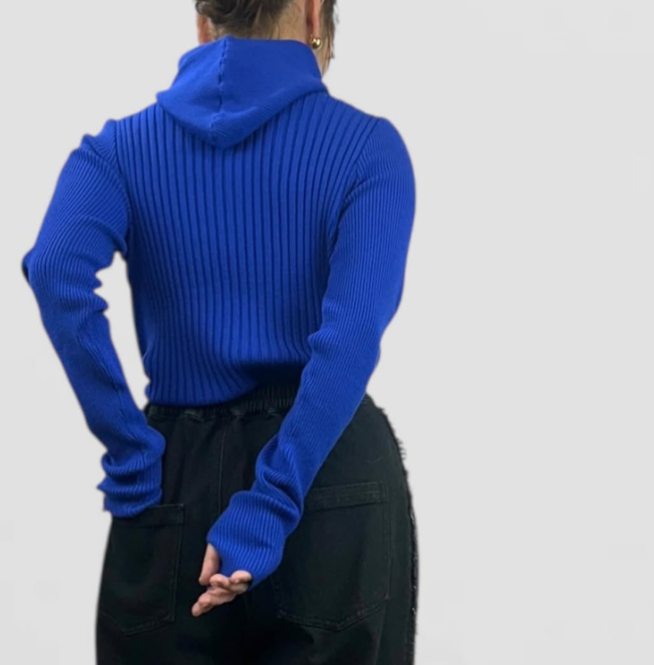 qtume フーディリブニット　552-25595