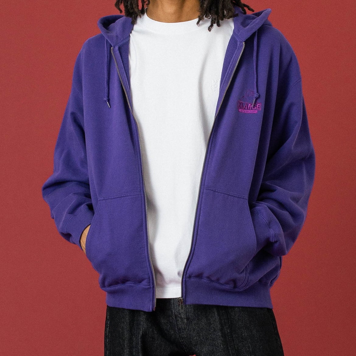 XLARGE（エクストララージ） BACKSIDE OG ZIP UP HOODED SWEATSHIRT