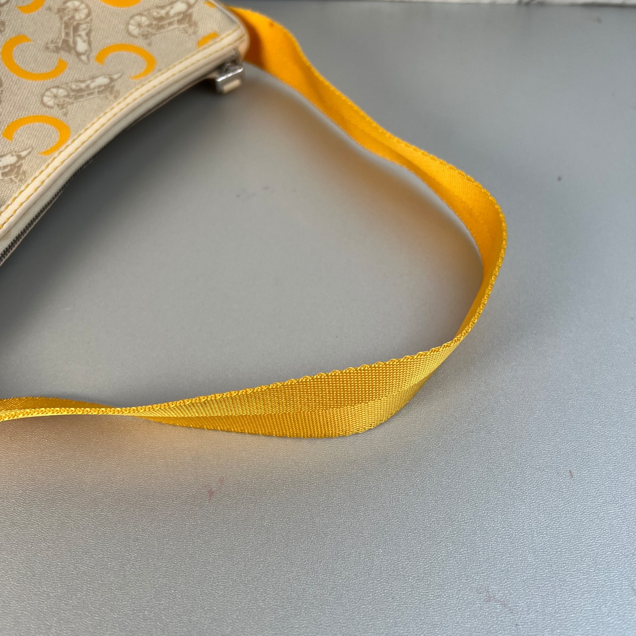 【最終処分SALE】CELINE セリーヌ ハンドバッグ イエロー A-9040