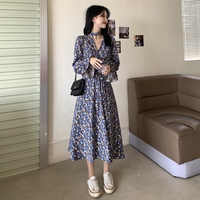 スタンダードフローラルスカート スプリングウェストドレス Vネック レトロ 春物 花柄 試着室20993188351