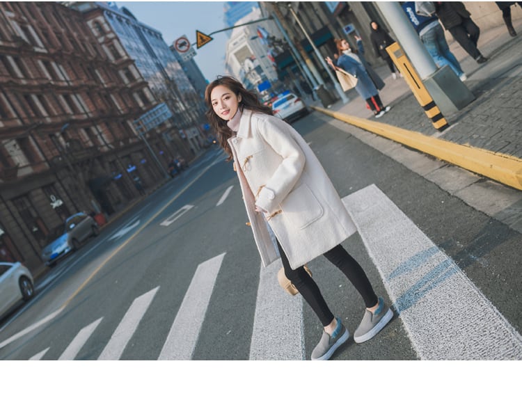 NEW 売れ筋 秋冬物 ダッフルコート ウール カジュアル ガーリー 白