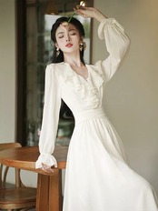 【0087】Vintage V-neck Flare Long Sleeve Dress
