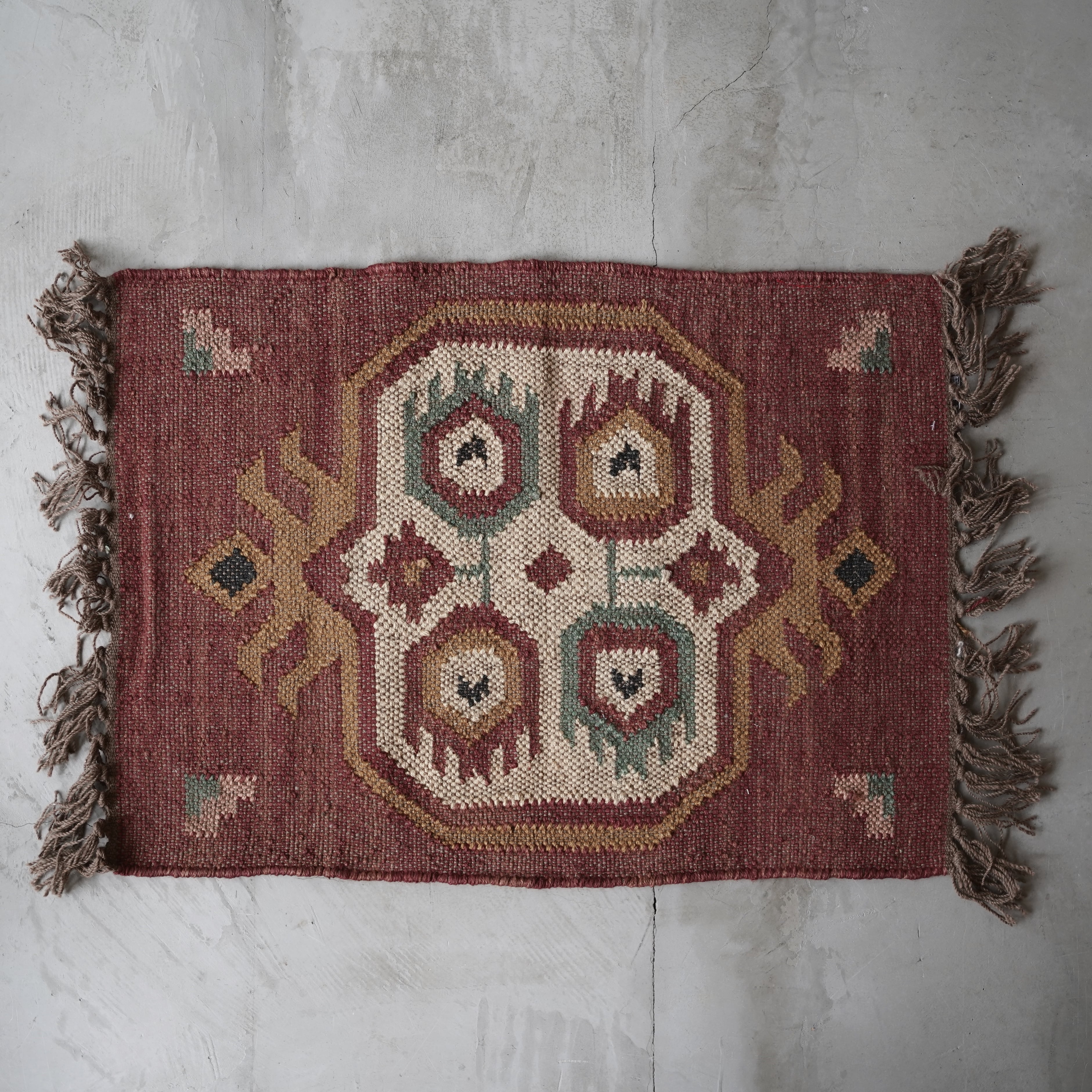 60%OFFセール❣️ 1970年代 ヴィンテージ トルコラグ 1970年代 ヴィンテージ・トルコラグ | Sweet Things